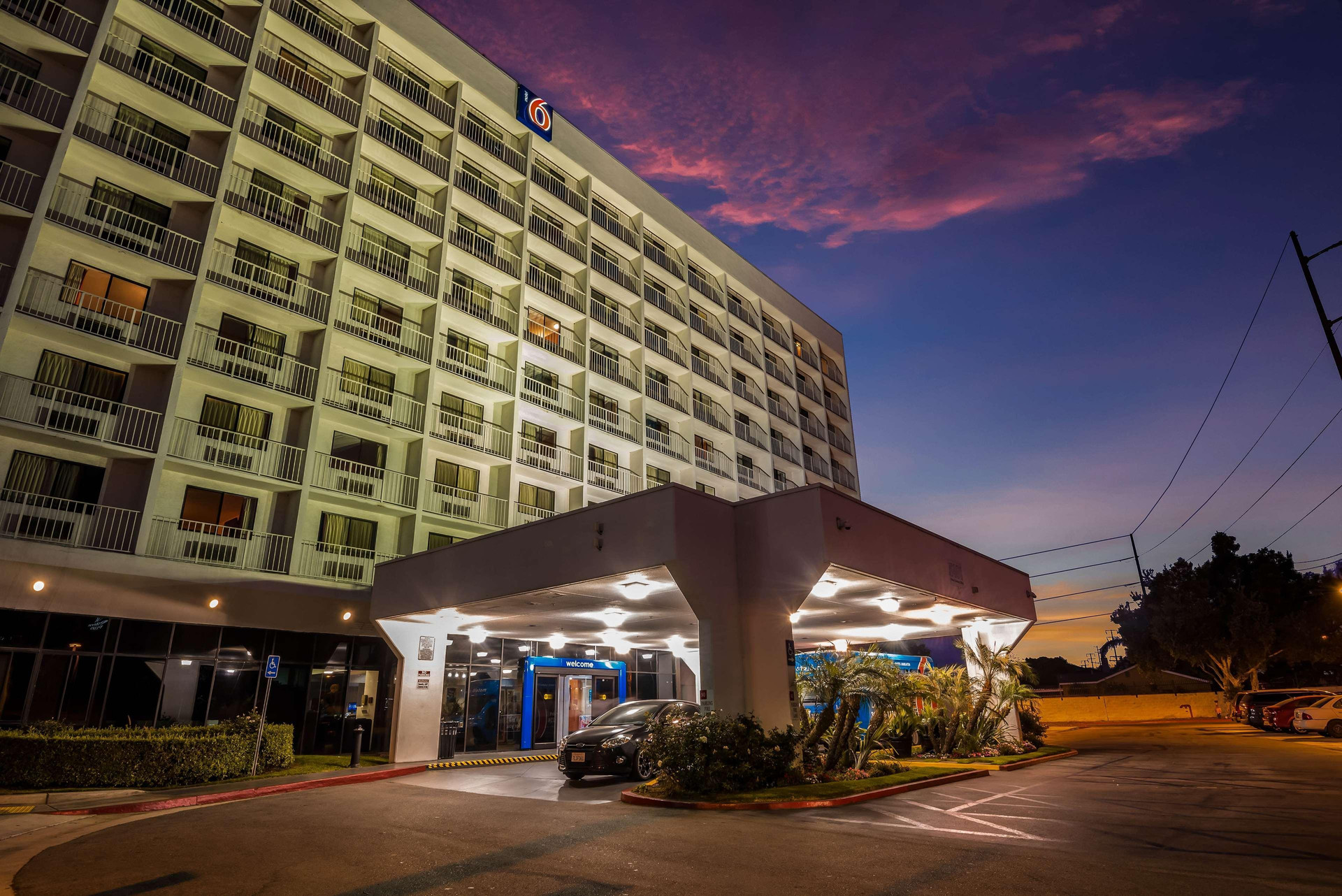 Vista Exterior Motel 6 Los Angeles, CA - Los Angeles - LAX