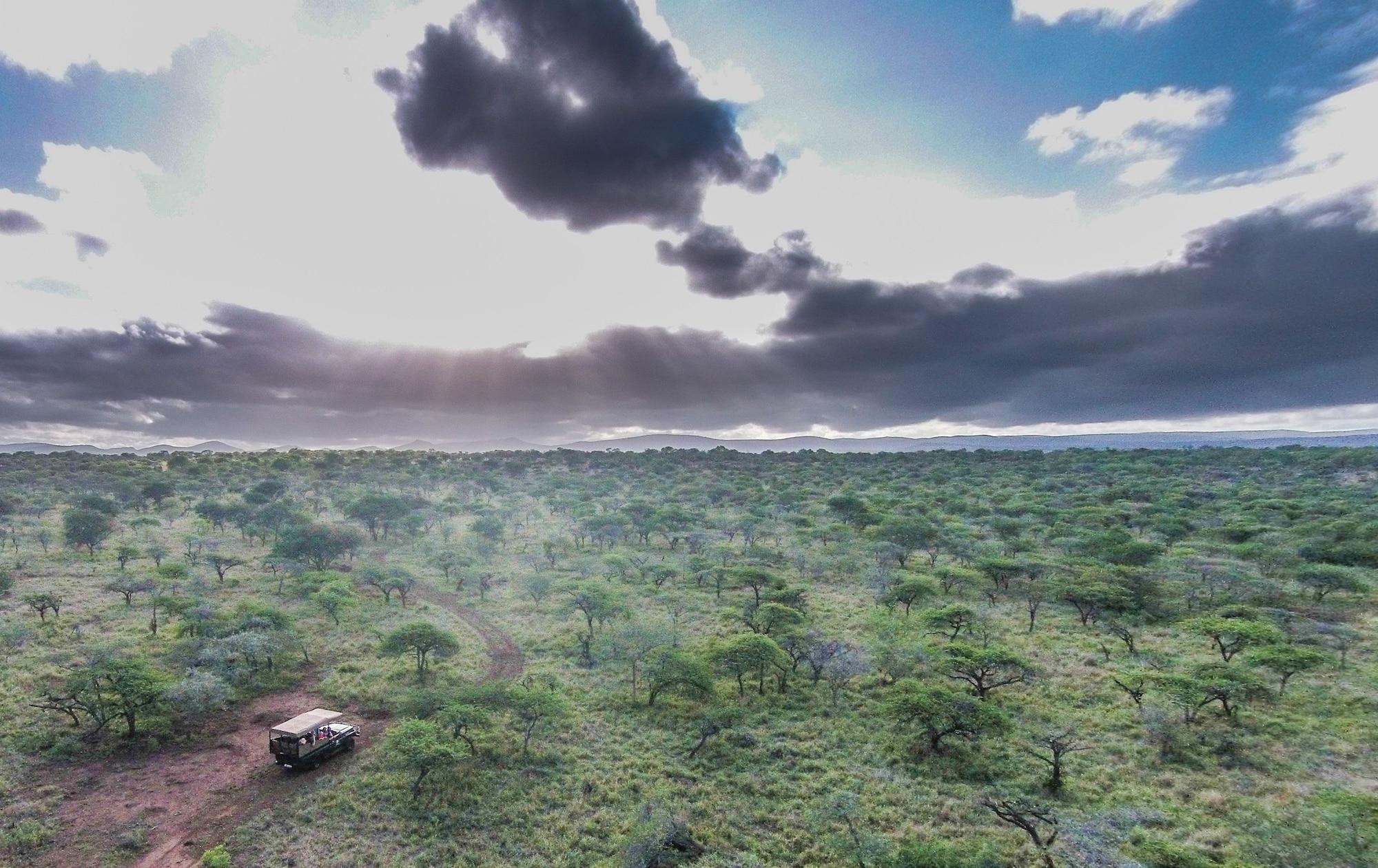 Varios Rhino River Lodge