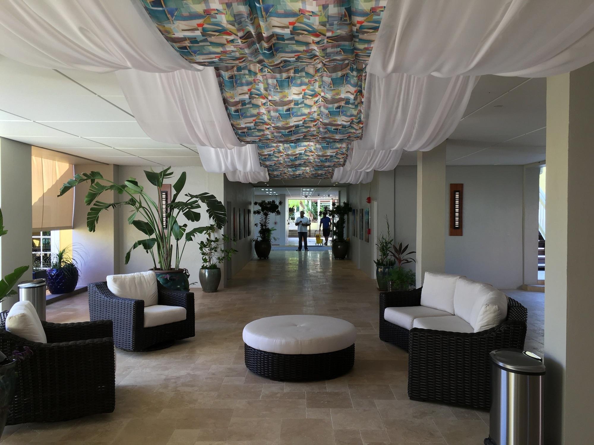 Vista Lobby Hotel Caravelle St. Croix