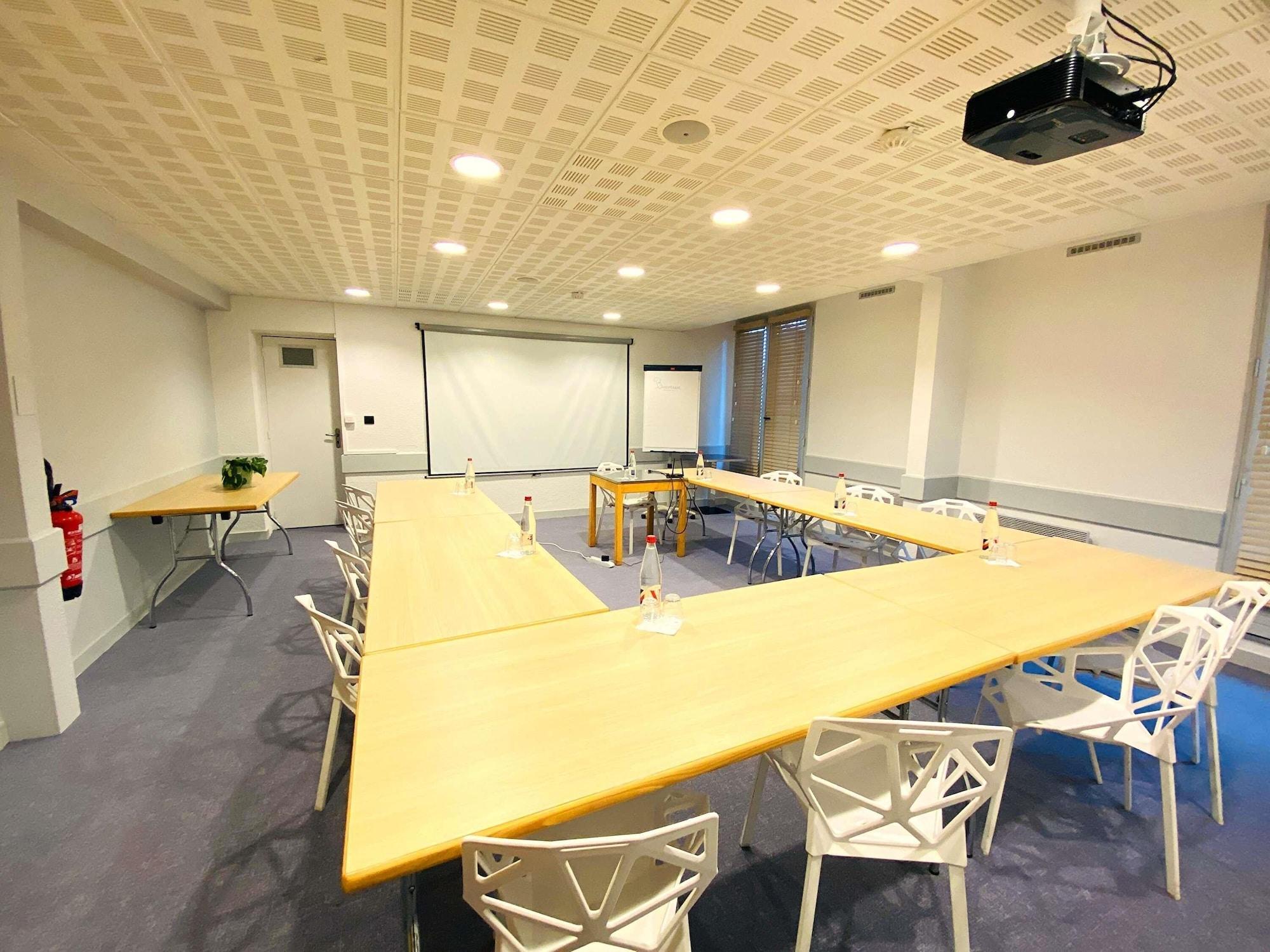 Sala de Reuniones ibis Le Mans Est Pontlieue