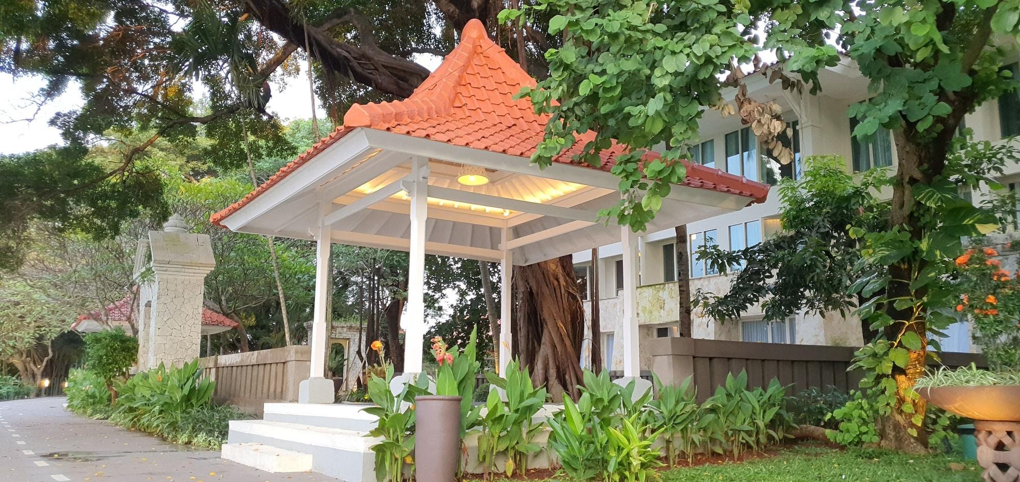 Vista Exterior Sheraton Jakarta Soekarno Hatta Airport