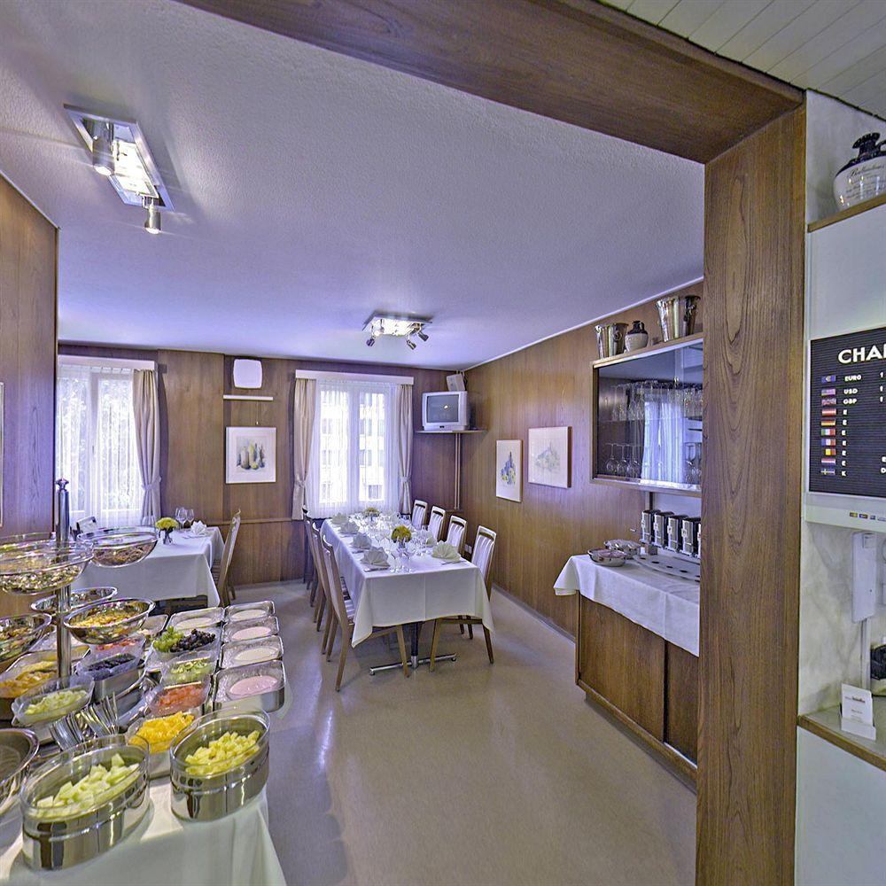 Hotel Sporting by null