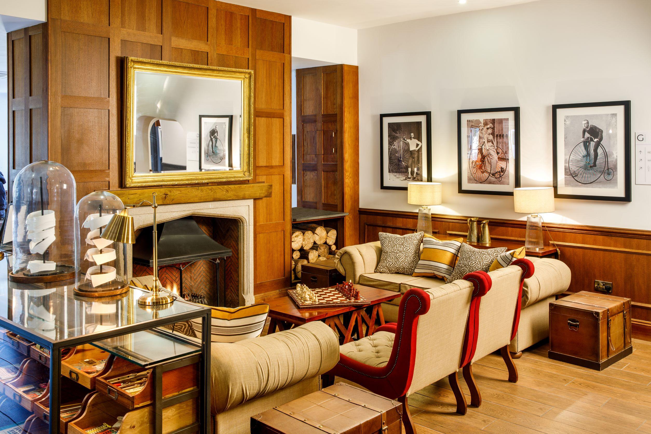 Vista Lobby Mercure Oxford Hawkwell House Hotel