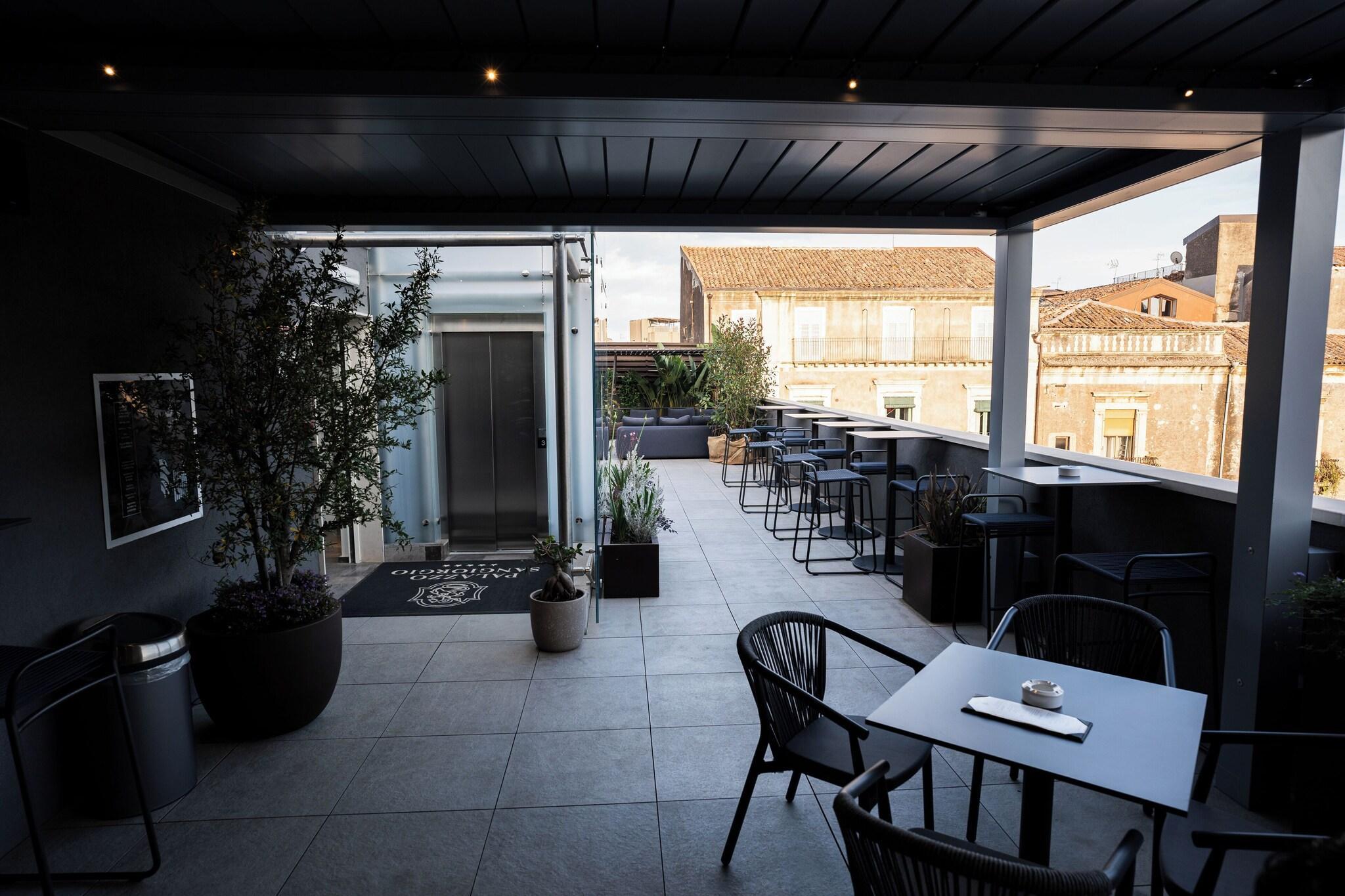 Vista Exterior Palazzo Sangiorgio