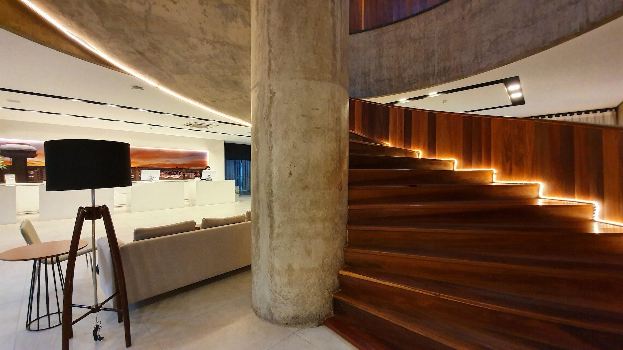Vista Lobby Blue Tree Towers Rio Poty