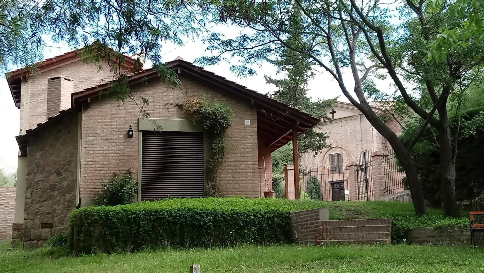 Vista Exterior Leyenda Posada