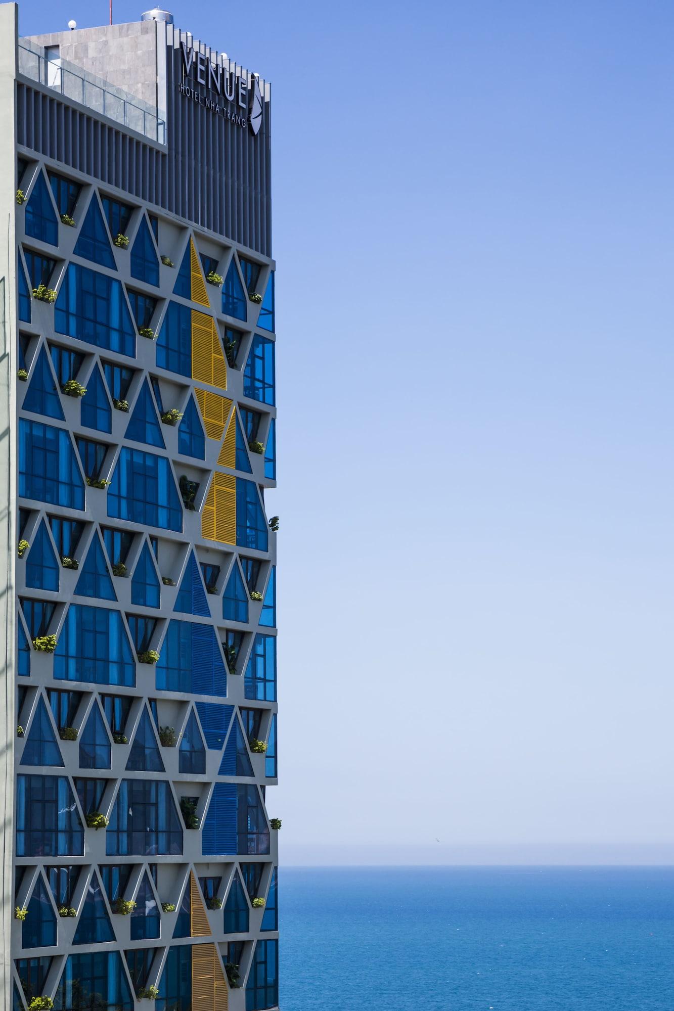 Vista Exterior Venue Hotel