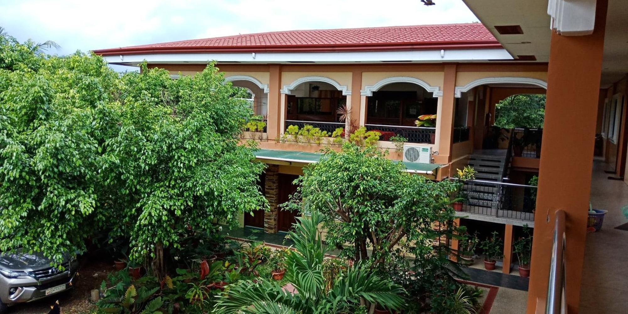 Vista Exterior Mariafe Inn
