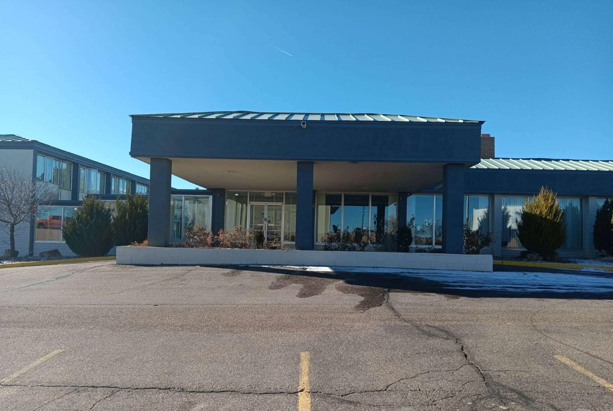 Vista Exterior Days Inn by Wyndham Colorado City