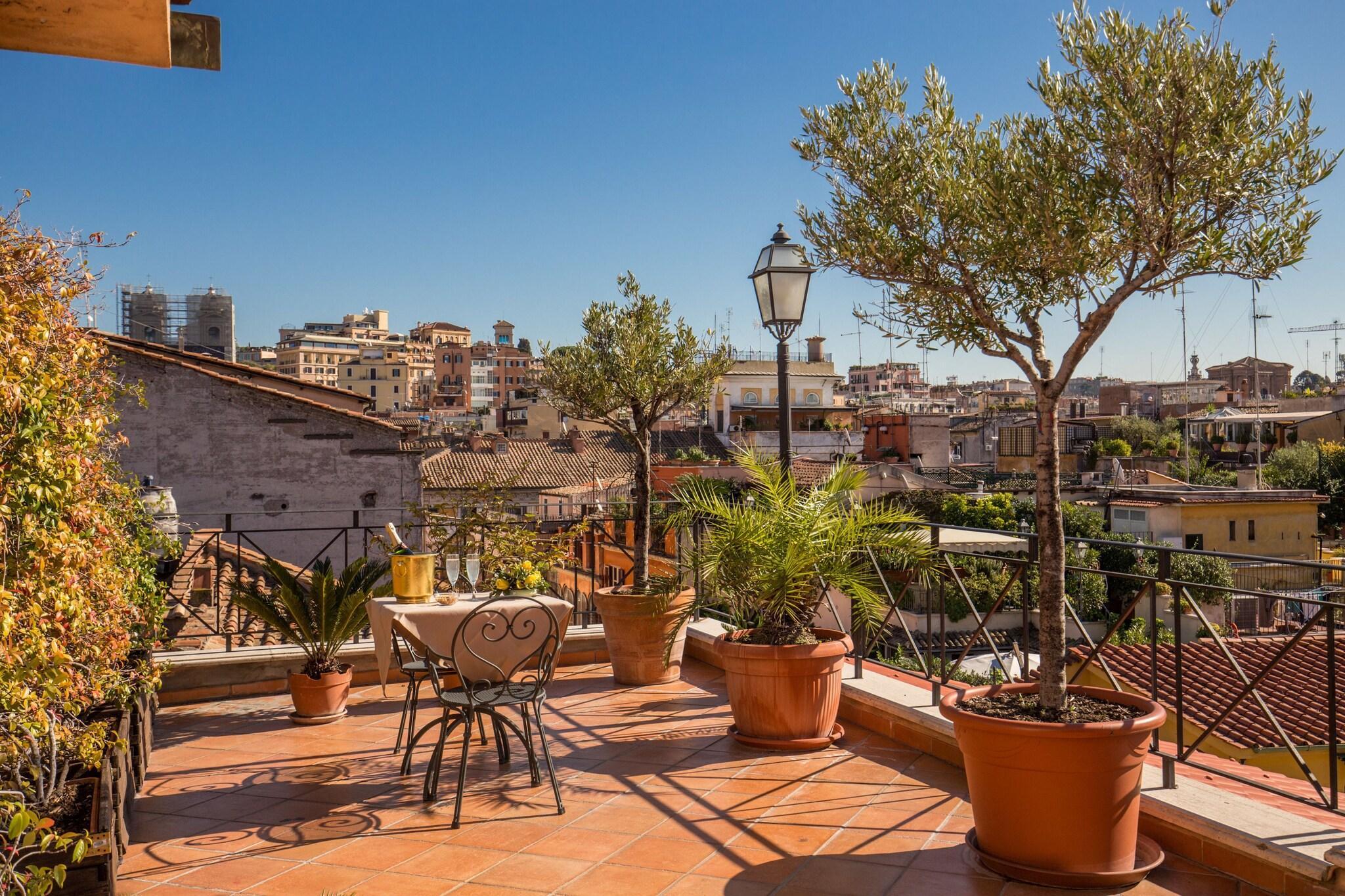 Varios Hotel La Lumiere di Piazza di Spagna