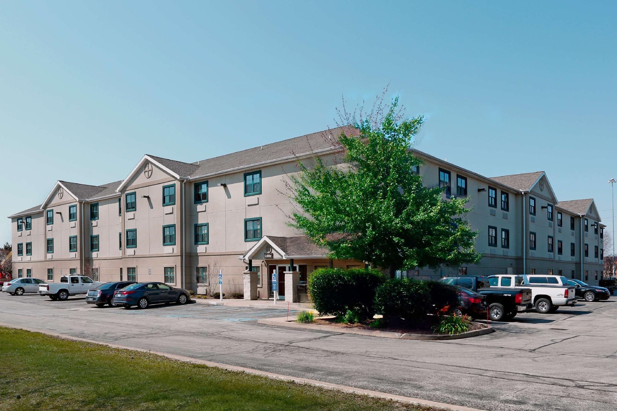 Vista Exterior Extended Stay America Suites Toledo Holland