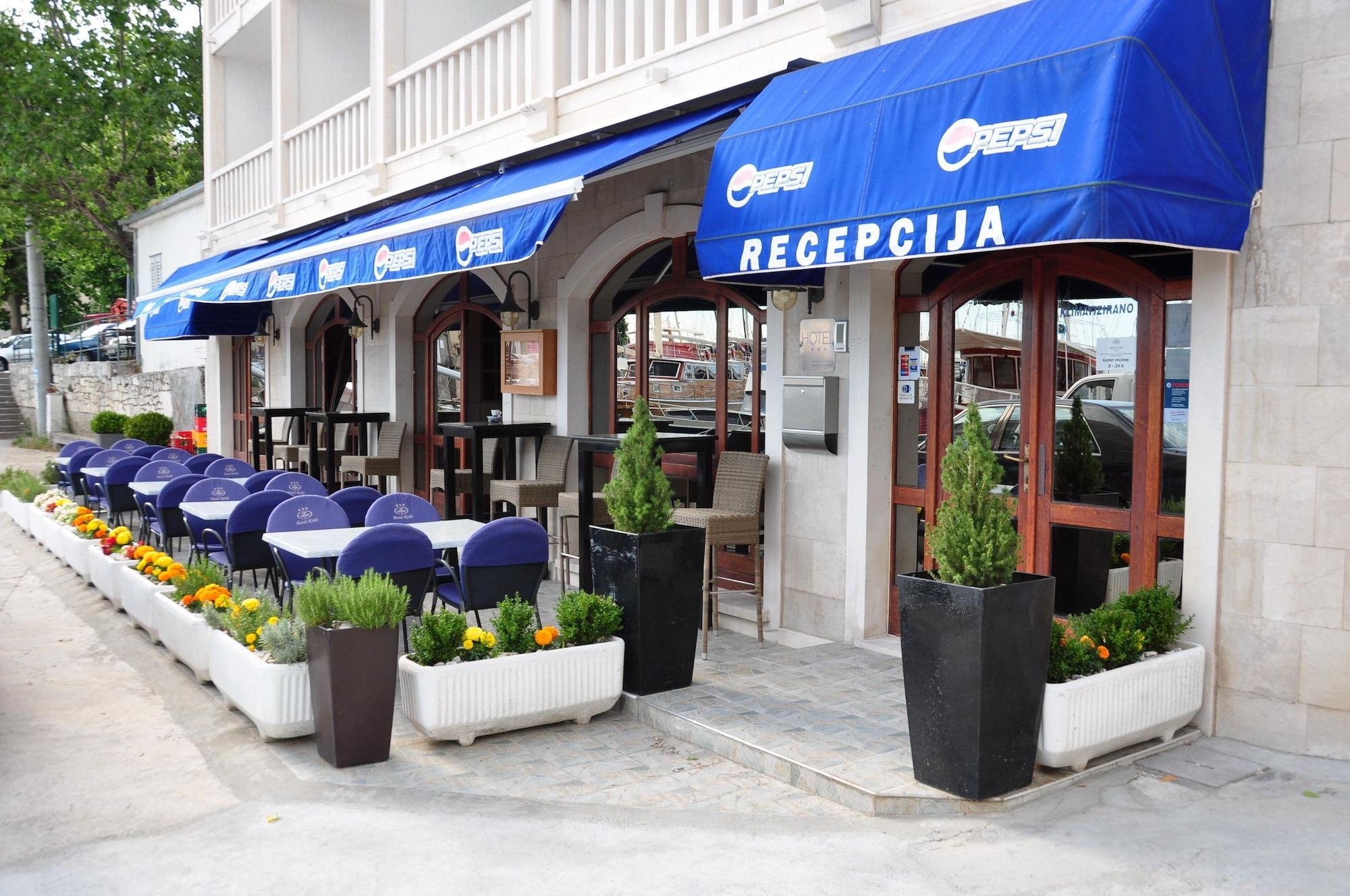 Vista Exterior Hotel Krilo