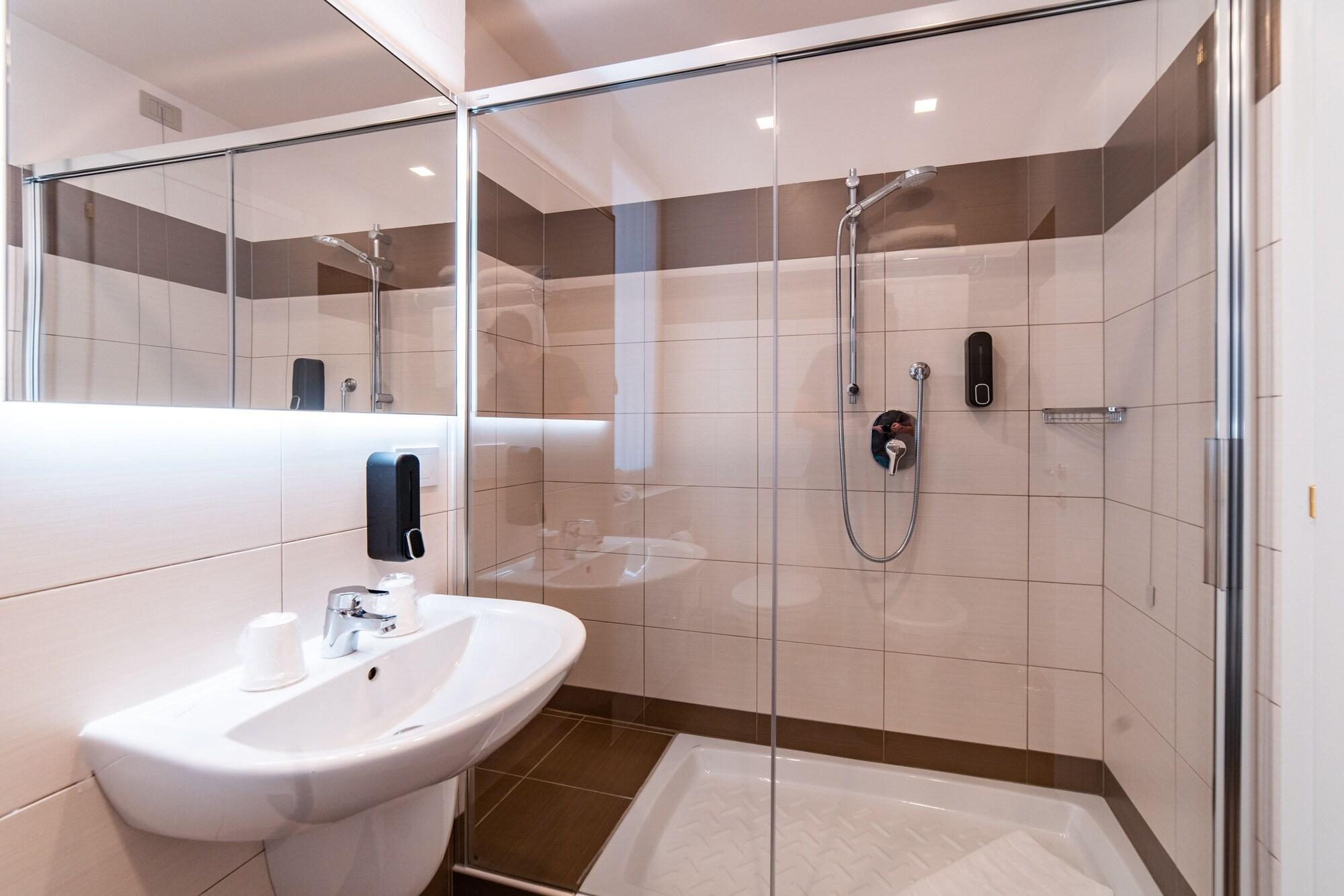Equipamiento de Habitación Hotel del Conte