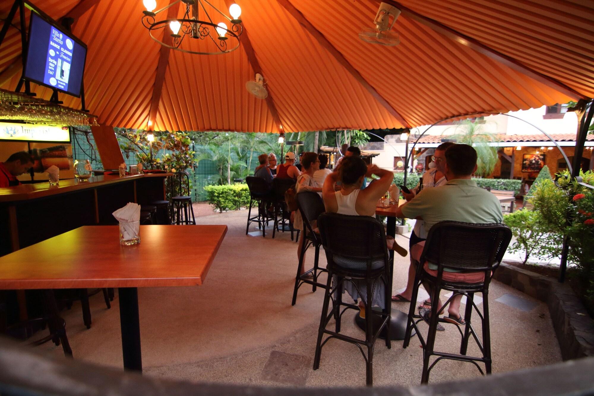 Bar/Salón Hotel Villa del Sueño