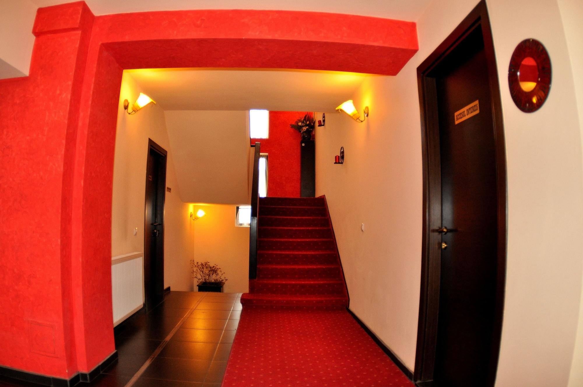Vista Lobby Hotel Gema