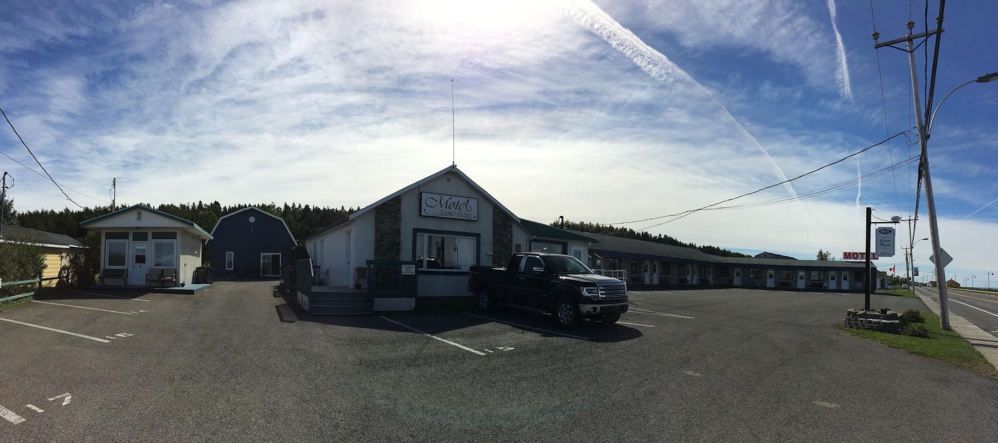 Vista Exterior Motel Sainte-Flavie
