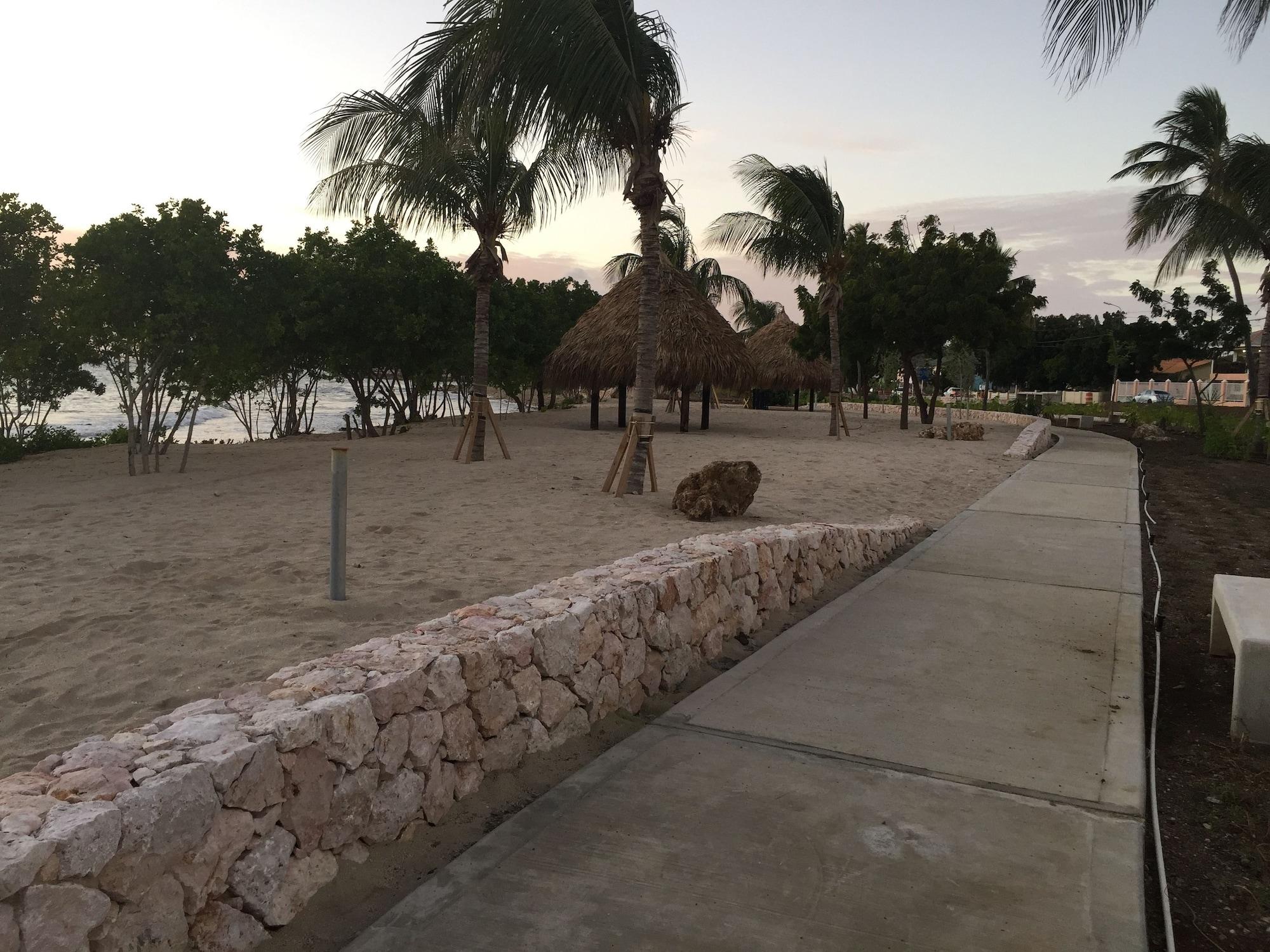 Varios The Pier Beach Inn & Suites