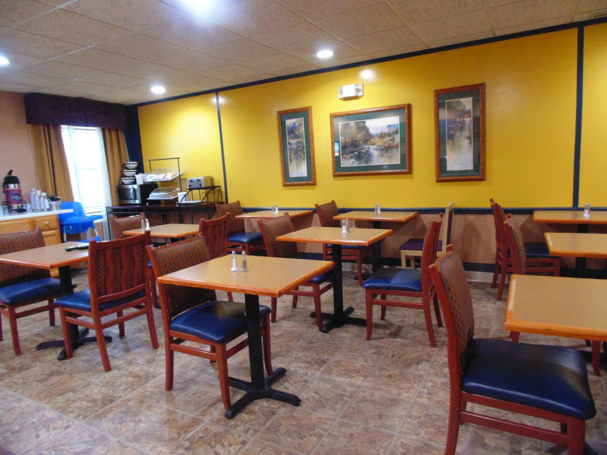 Restaurant American Inn And Suites Houghton Lake