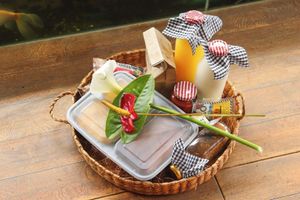 Alquiler Vacacional - Lakeside Glamping With View, Fire Pit & Hammock