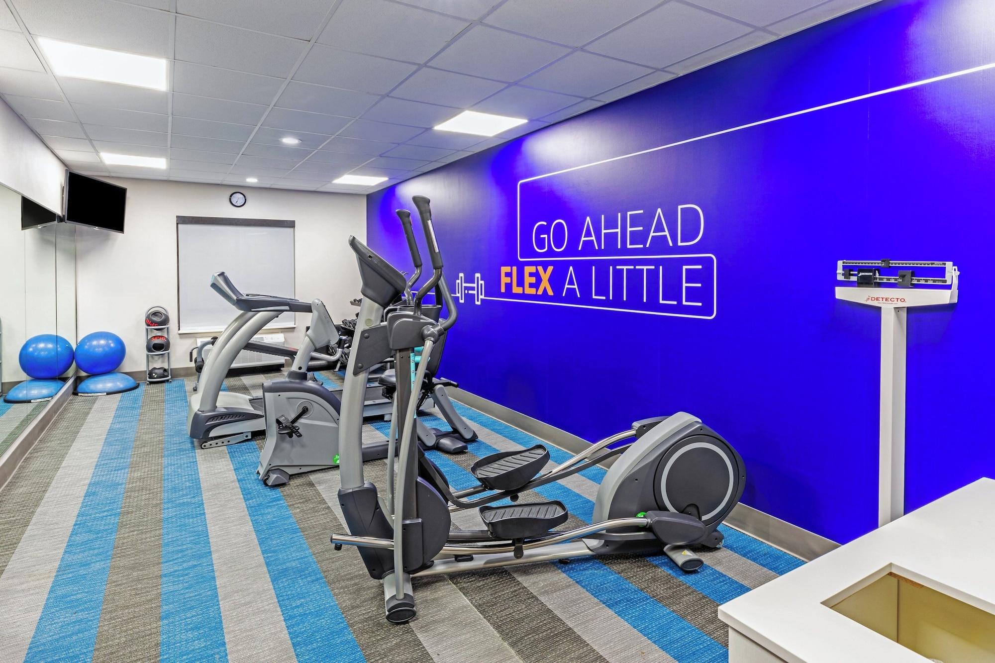 Gimnasio Holiday Inn Express & Suites San Antonio - Frost Bank Ctr