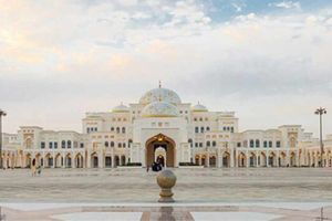Actividad - Entrada al Palacio Qasr Al Watan