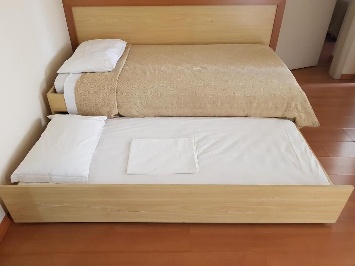 Set de Habitación Ômega Flat