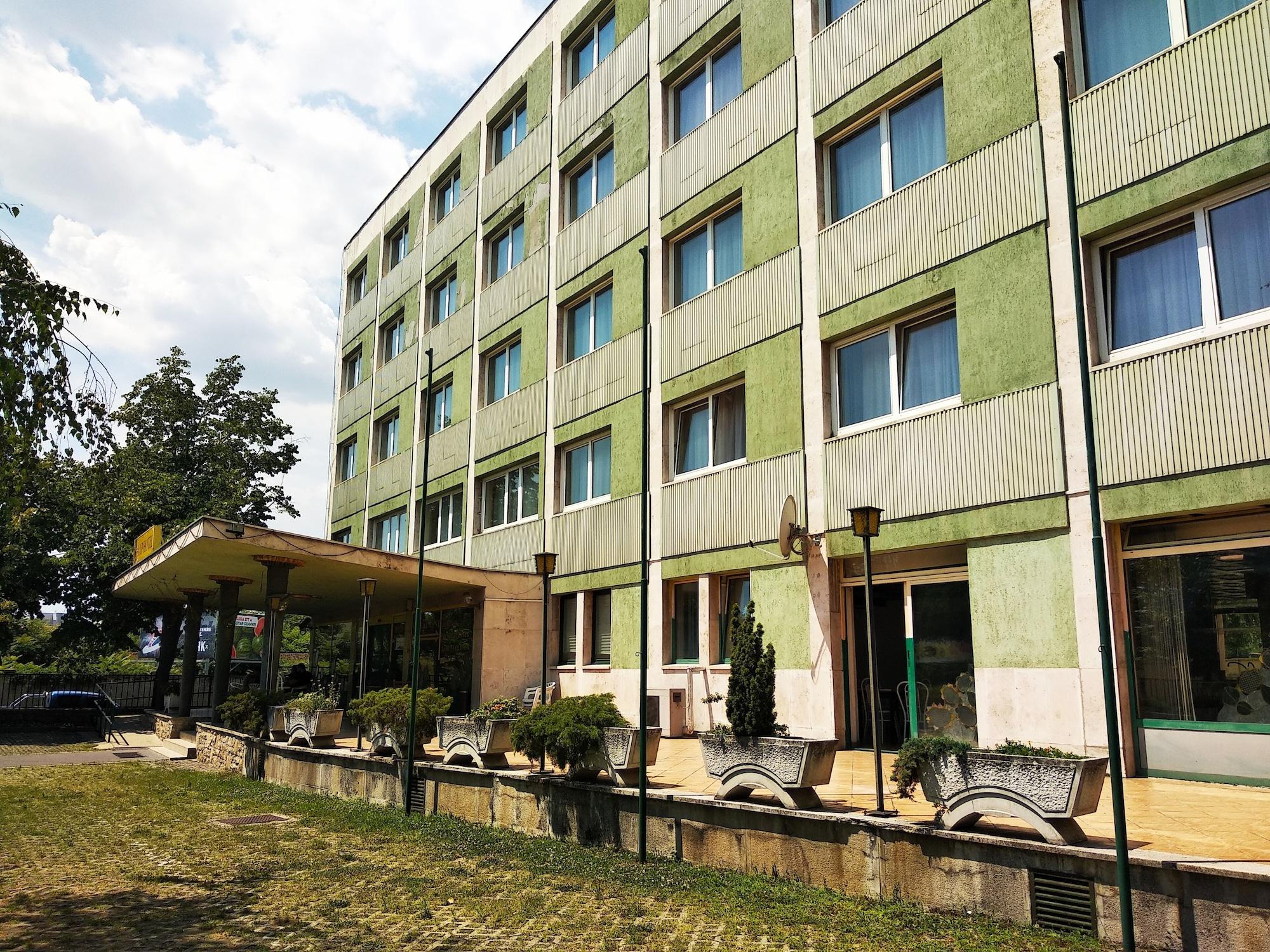Vista Exterior Nap Hotel