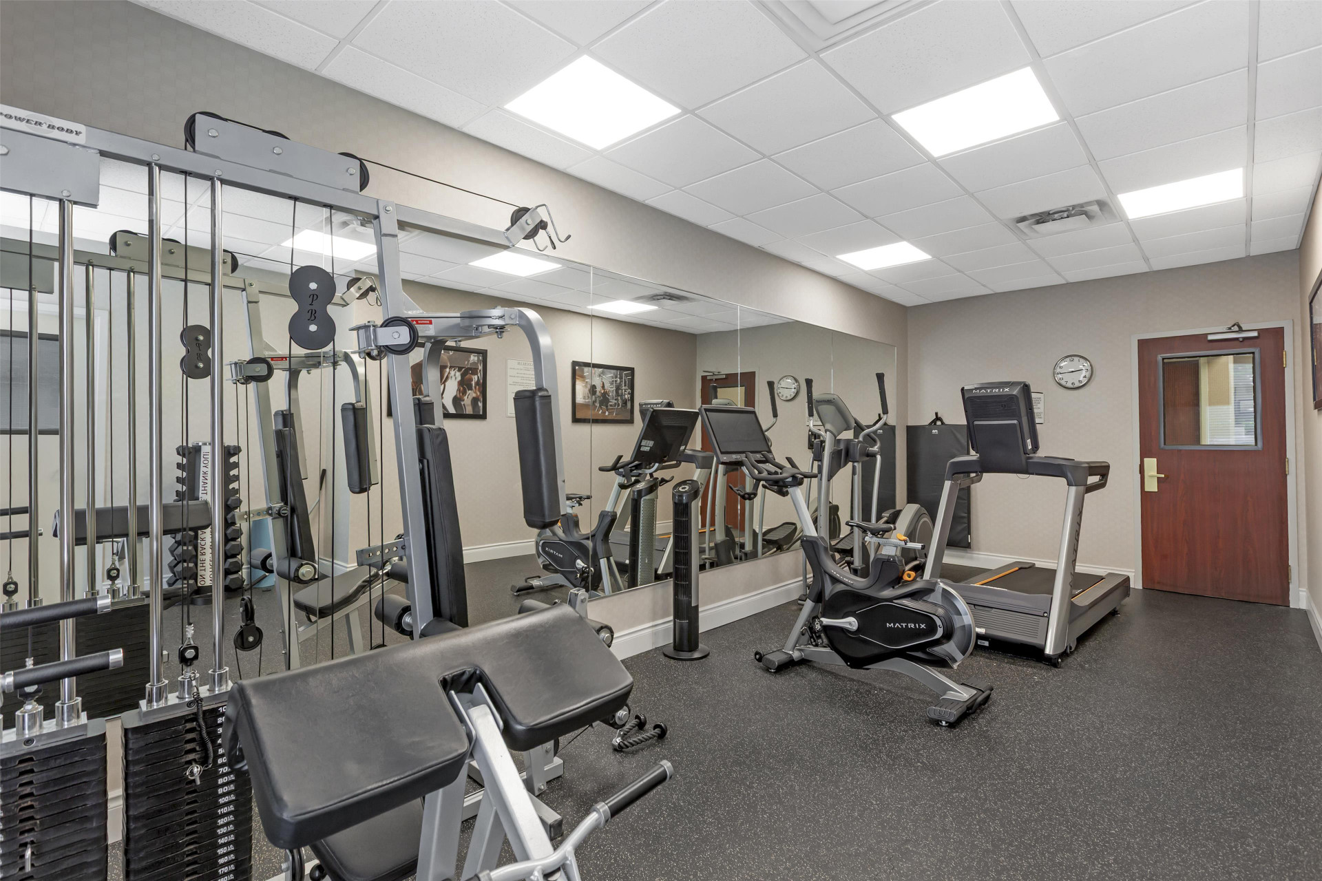 Gimnasio Best Western Plus Travel Hotel Toronto Airport
