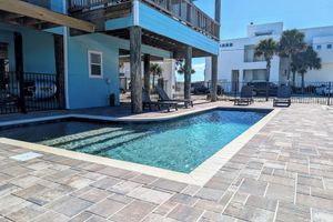 Alquiler Vacacional - New heated pool, Beach Gear, Great for Families, Direct Beach Access, Gulf Views