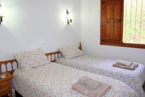 Alquiler Vacacional - Bungalow Limoneros, beautiful gardens, communal pool, town centre 5 minutes walk