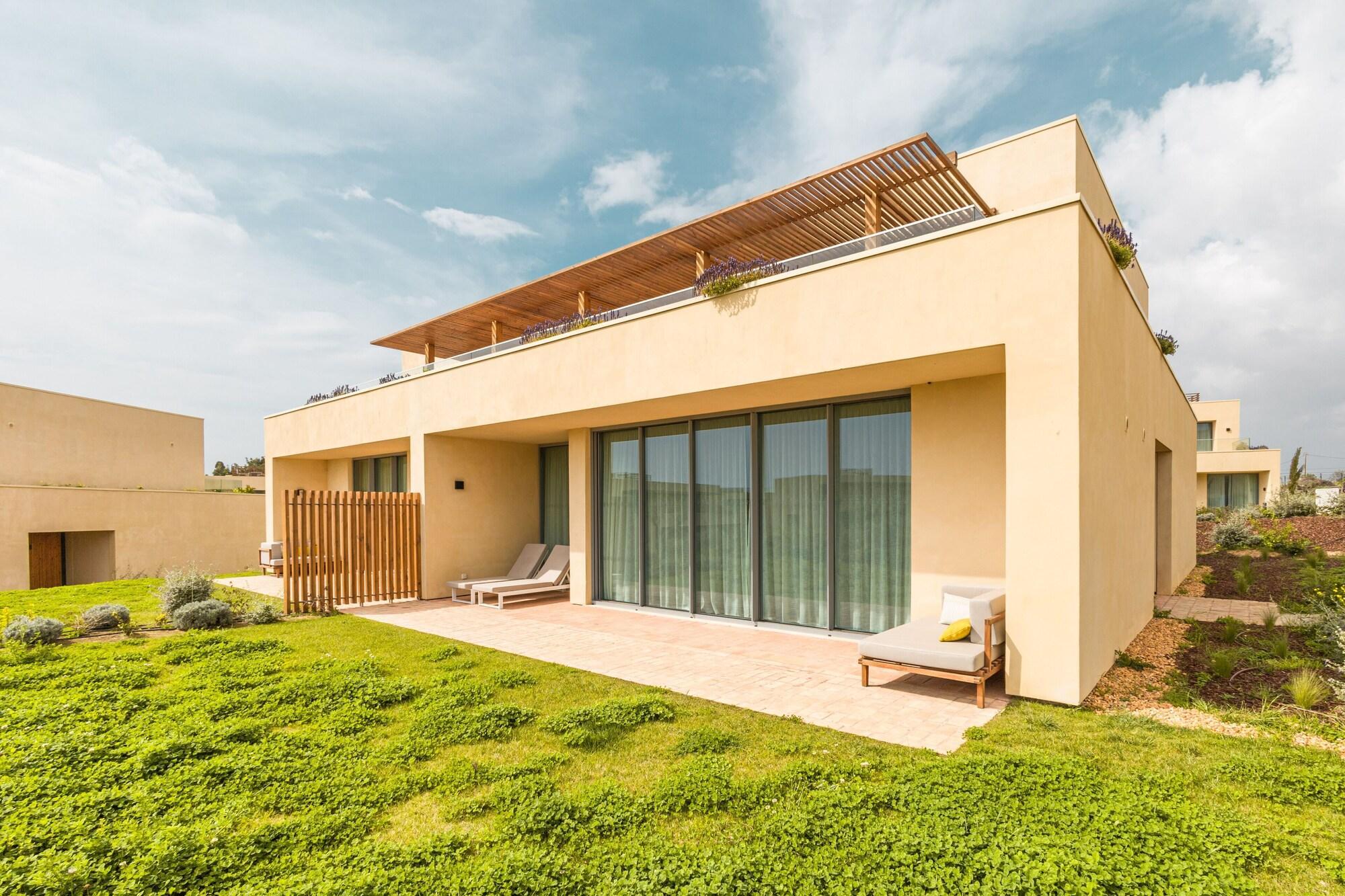 Vista Exterior White Shell Beach Villas