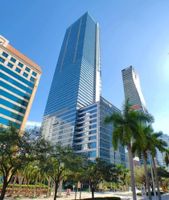 Alquiler Vacacional - Luxury Four Seasons Condo Free Valet & Gym