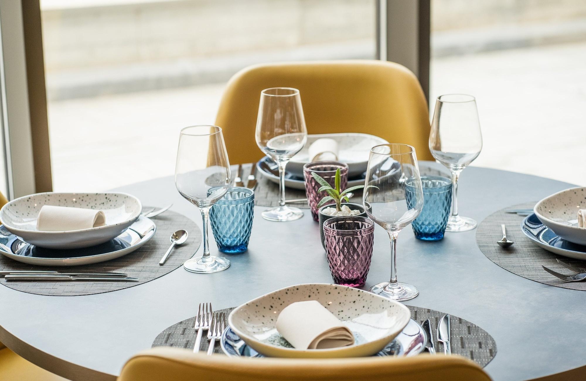Restaurant Leonardo Royal Hotel Barcelona Fira