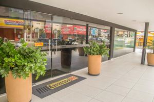 Alojamiento - Expresso R1 Hotel