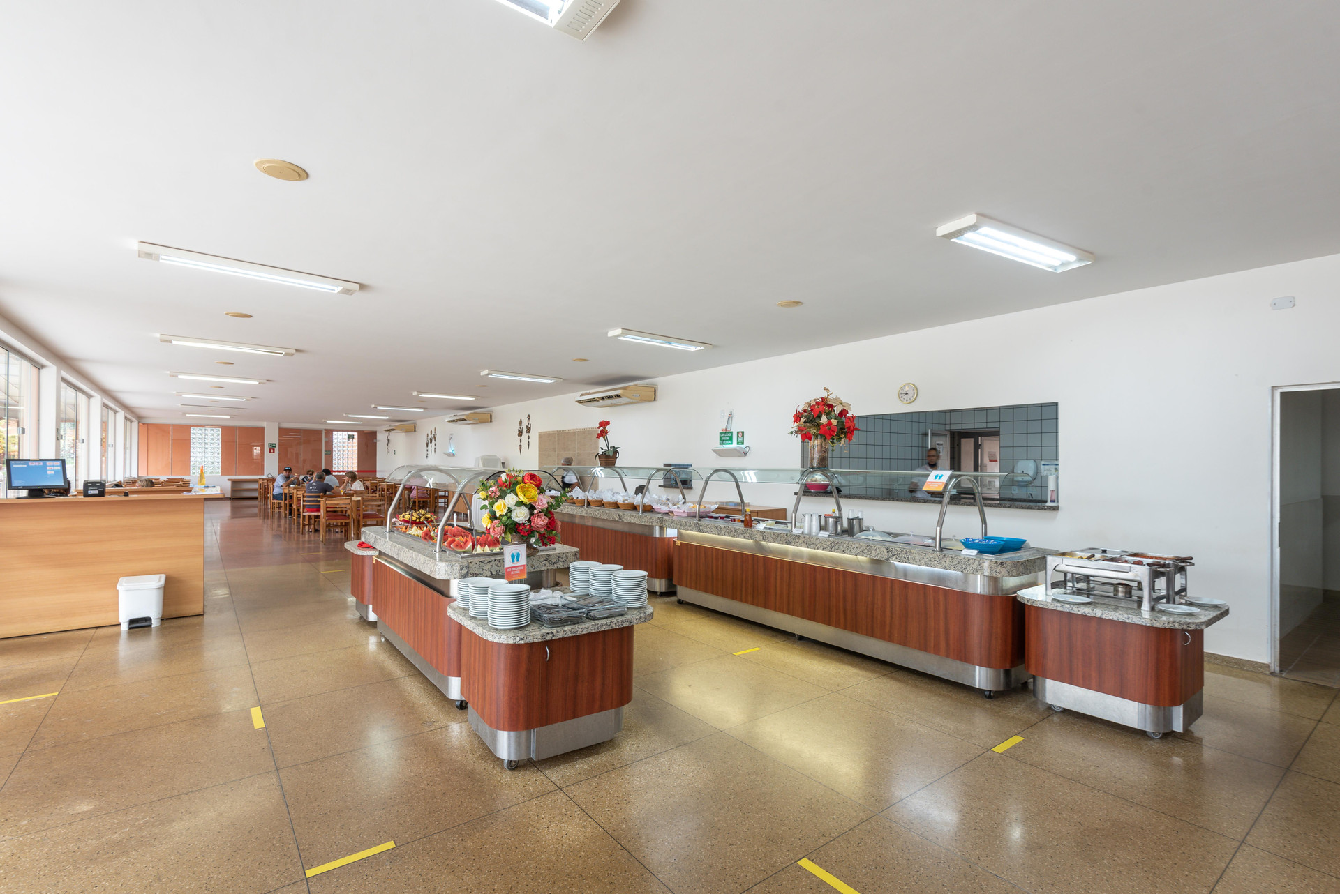 Restaurant DiRoma Fiori - Direto com o Grupo DiRoma - acesso ao Acqua Park com café da manhã