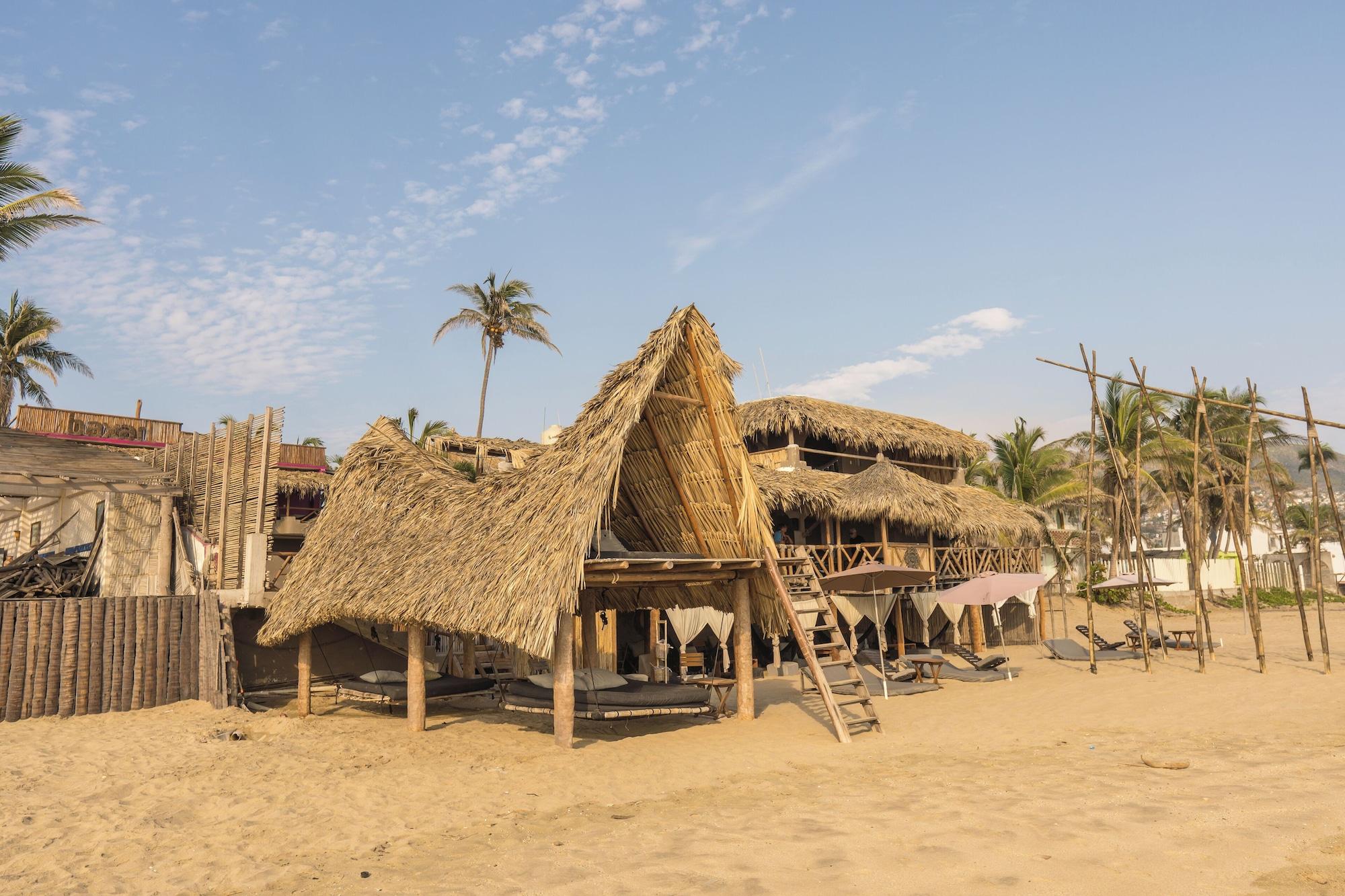 Vista Exterior Hotel BaXar