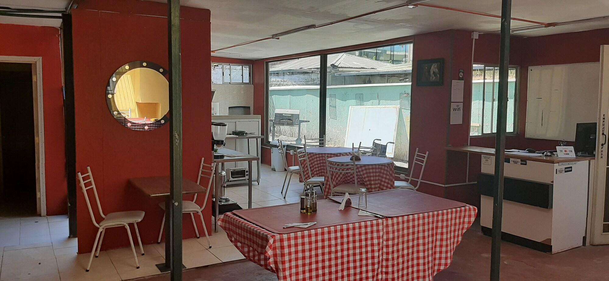 Comodidades del Alojamiento Hostal Estadio Nacional