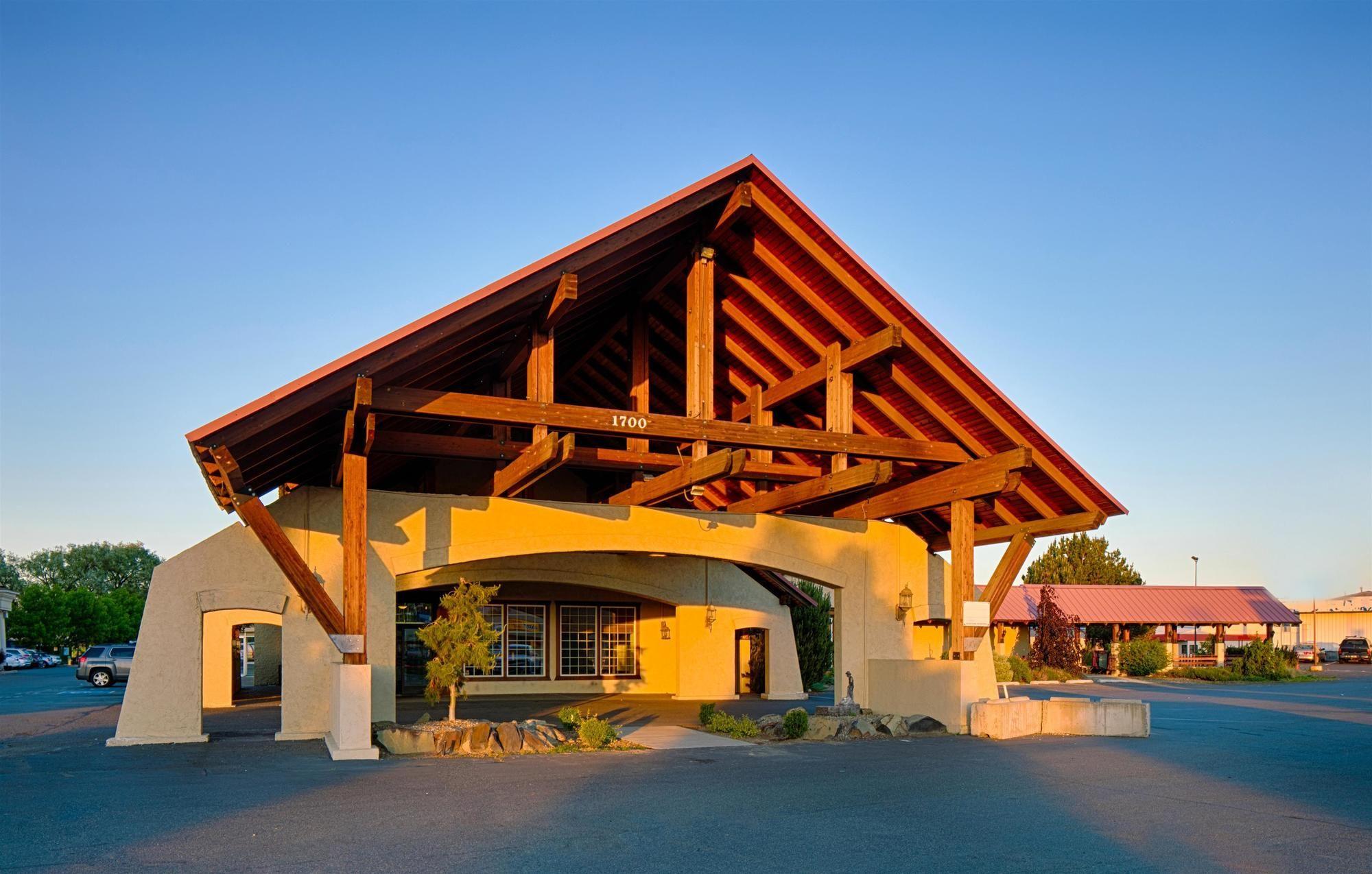 Vista Exterior Red Lion Hotel & Conference Center Ellensburg