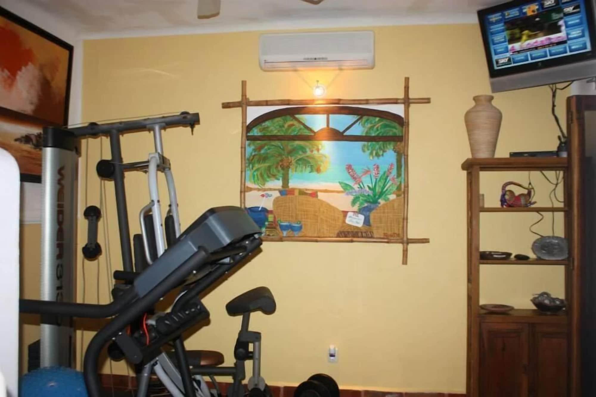 Gimnasio Casa de Mita Hotel