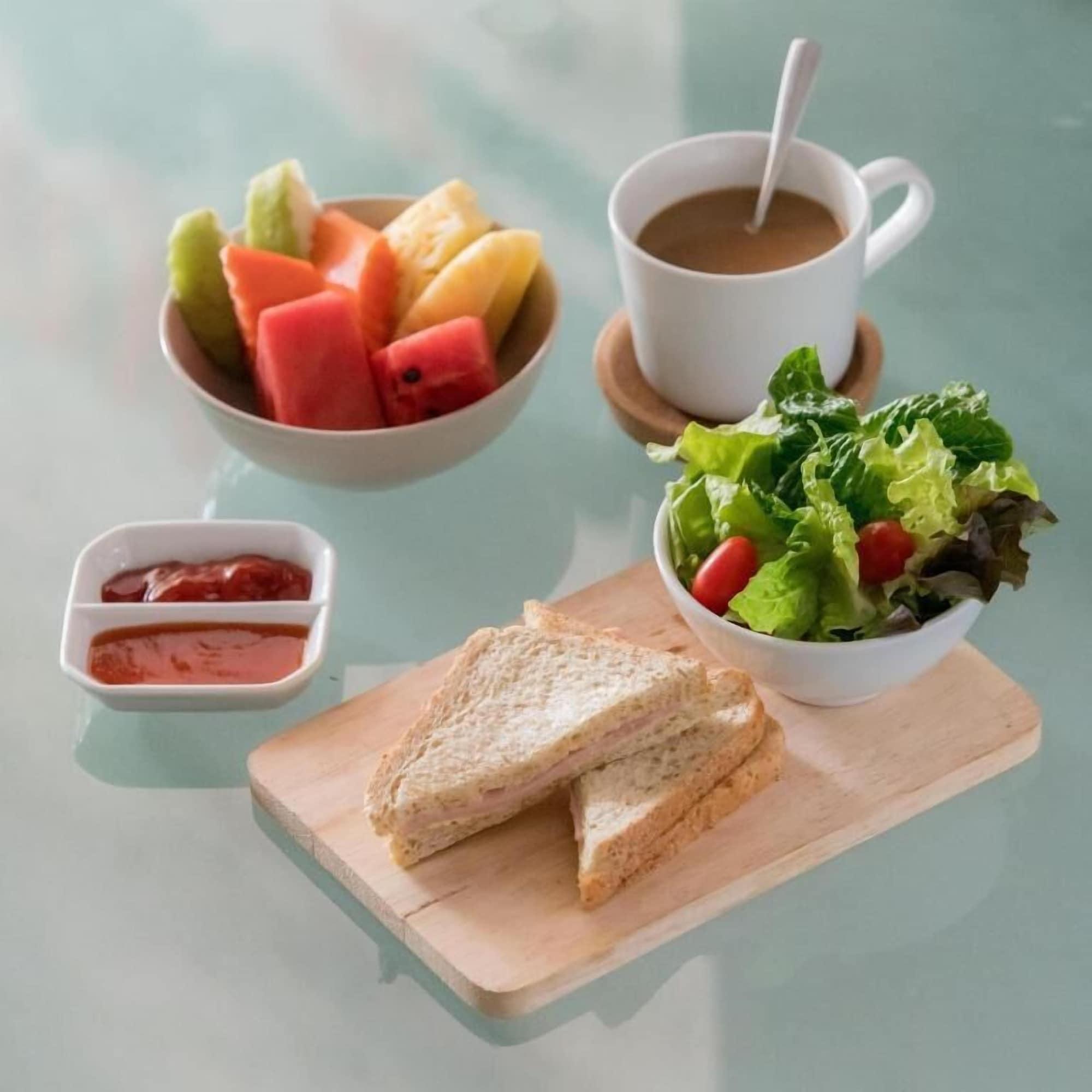 Restaurant Tiny Taladnoi Hostel