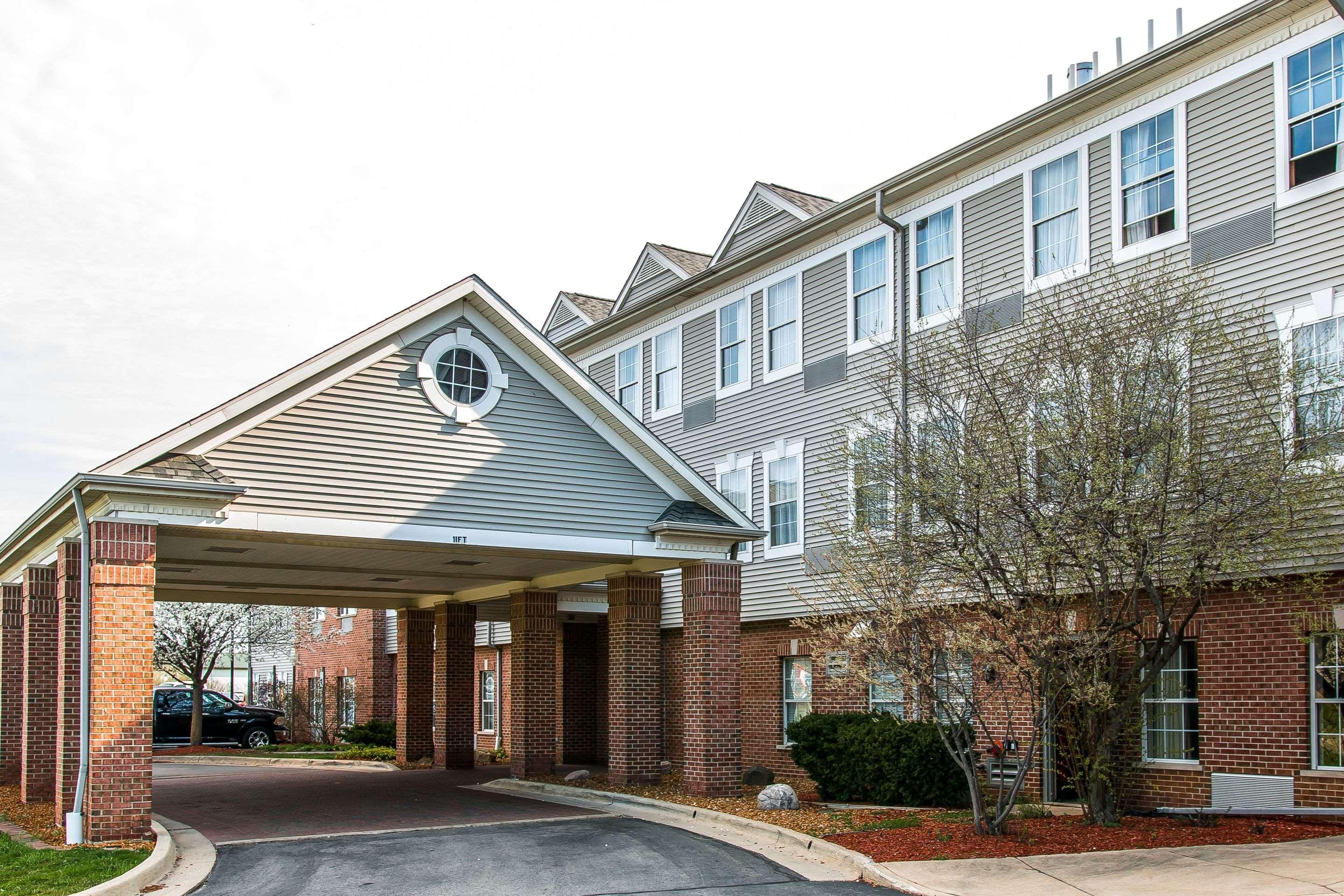 Vista Exterior Comfort Inn Chelsea