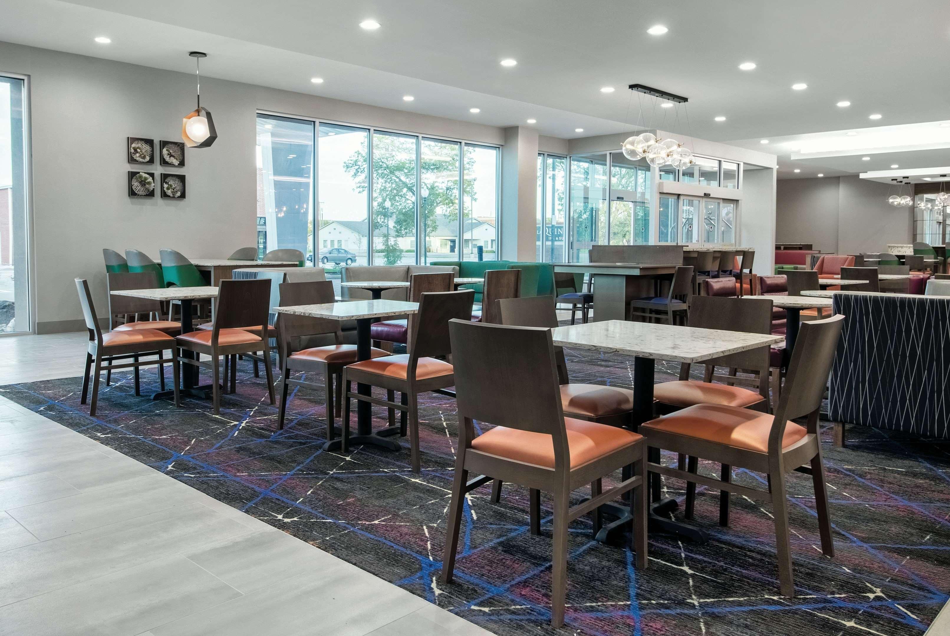 Restaurant La Quinta Inn & Suites by Wyndham Waco Downtown - Baylor
