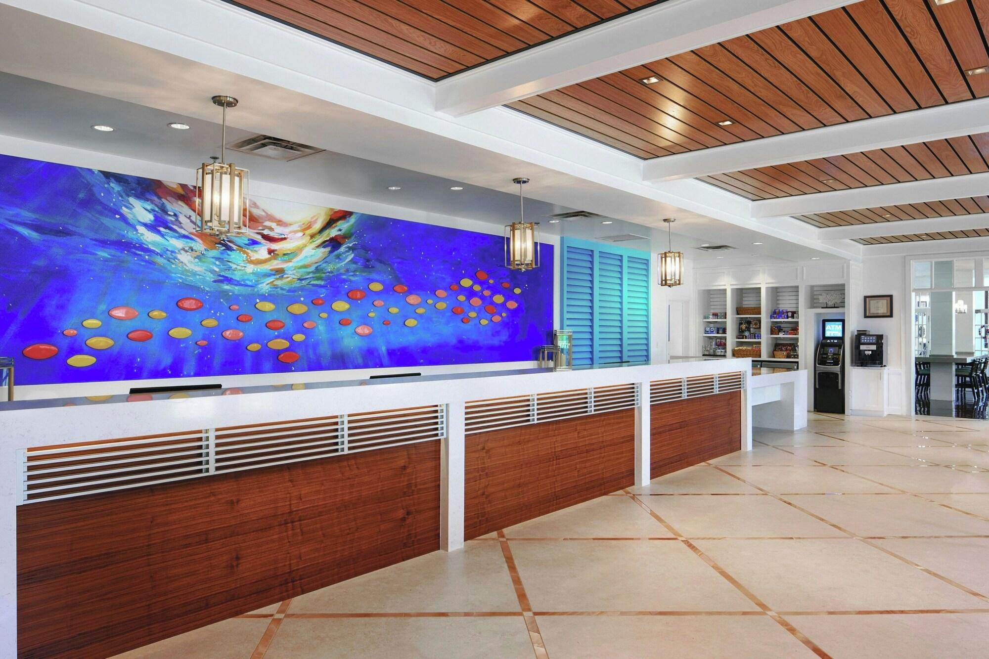 Vista Lobby Marriott's Harbour Lake