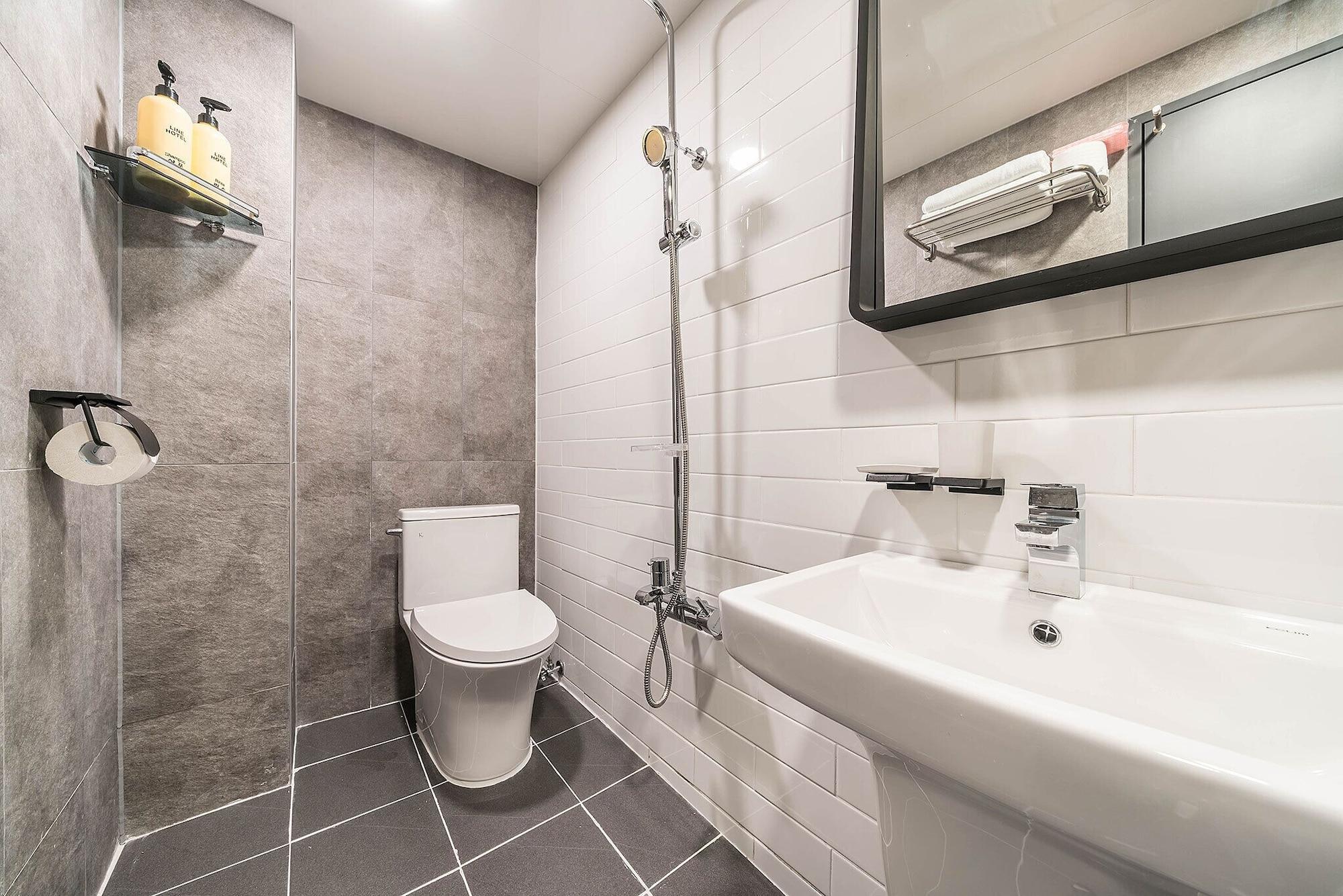 Equipamiento de Habitación Line Hotel