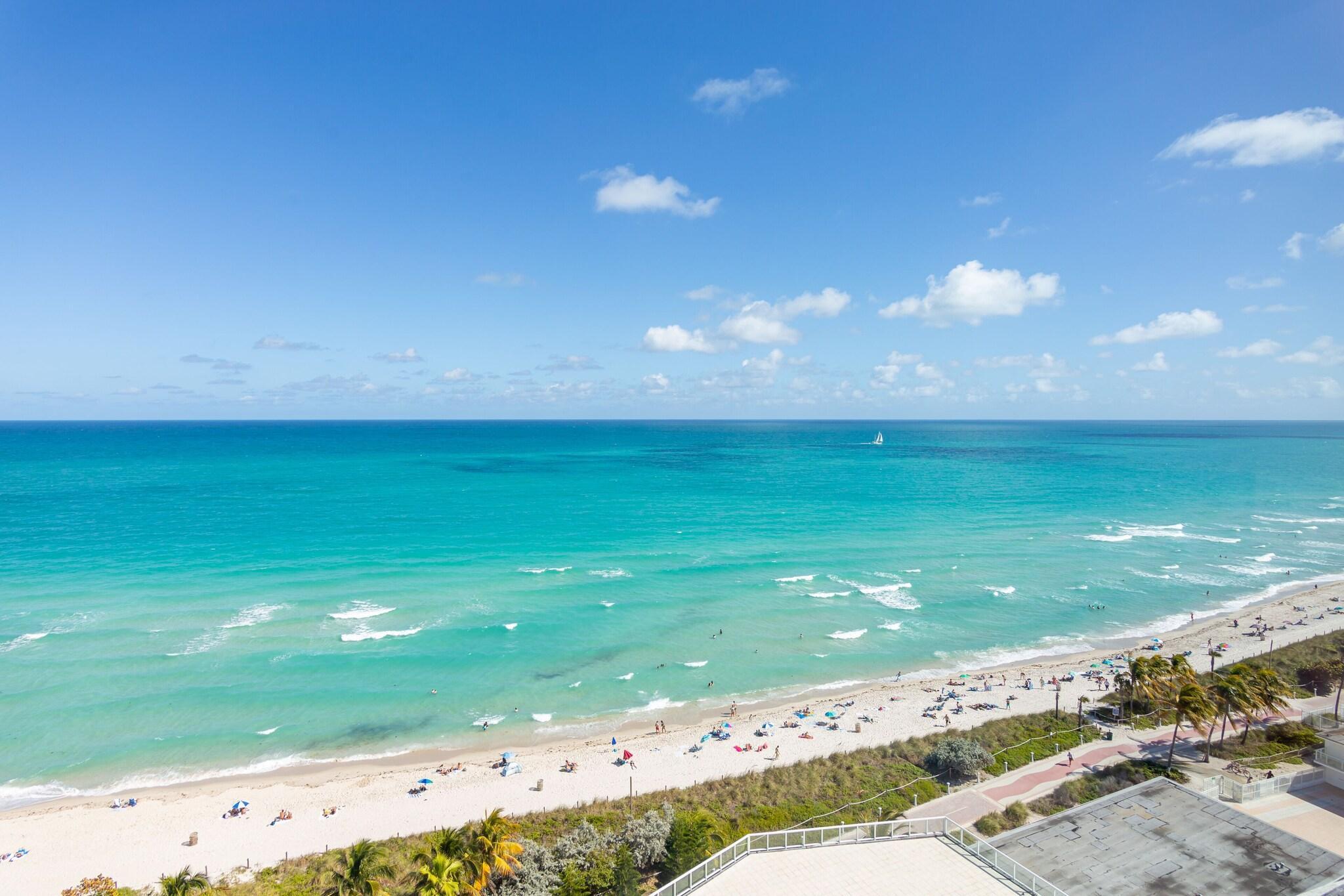 Playa Girasole Apartments