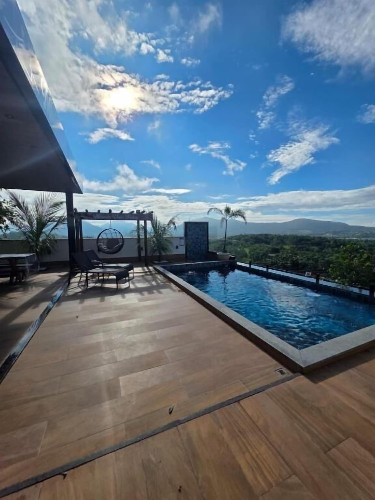 Vista Piscina Mirante Vista Nobre