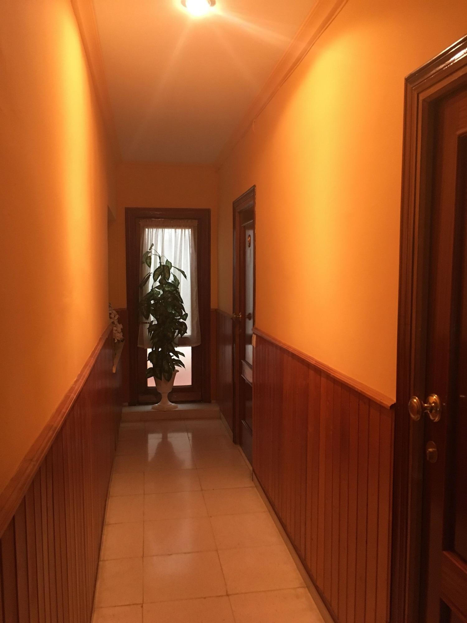 Varios Hostal Castilla