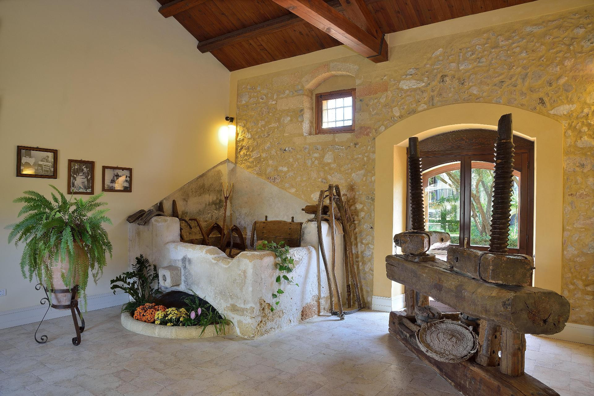 Vista Lobby Baglio Oneto dei Principi di San Lorenzo