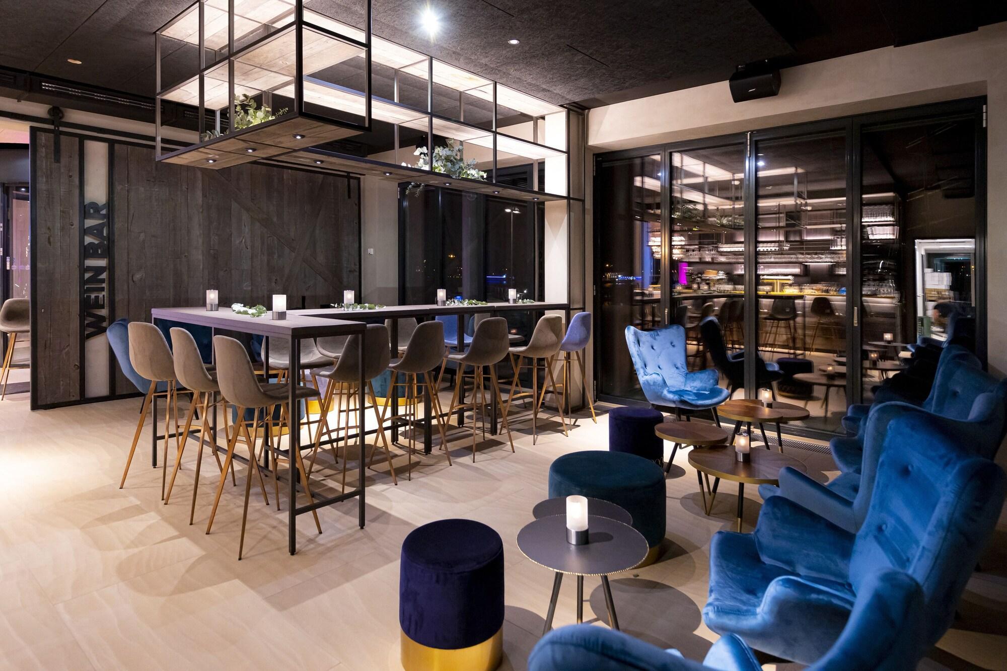 Bar/Salón SlowDown Travemünde