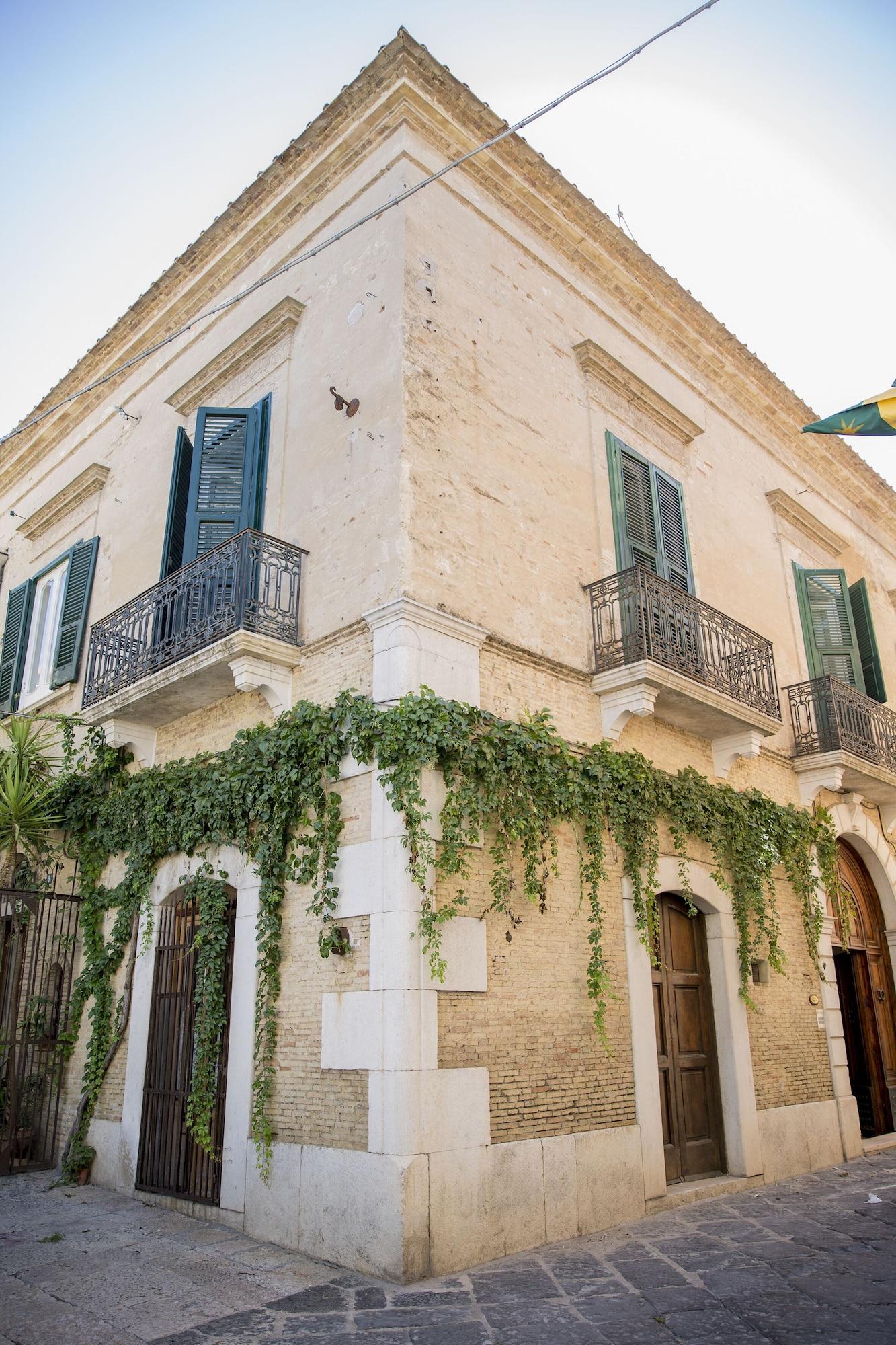 Vista Exterior Le Foglie di Acanto